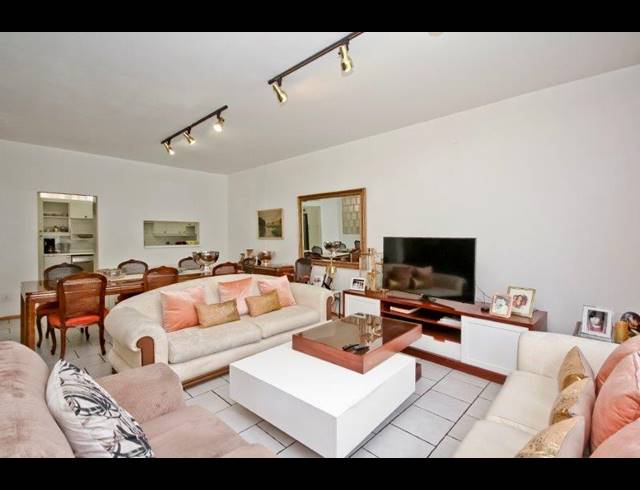 2 BEDROOM APARTMENT FOR SALE IN ATHOLL